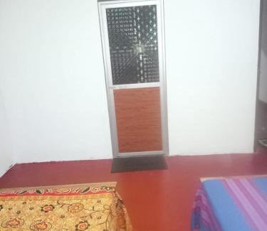 Anuradhapura Apartment | Kitula family guest house
