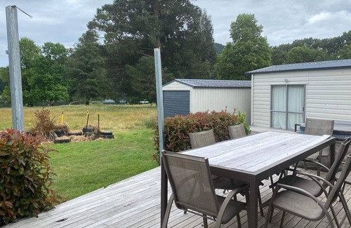 Atiamuri House | Kiwi Bach in Atiamuri