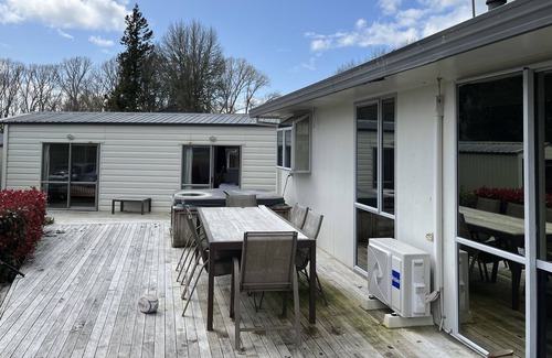 Atiamuri House | Kiwi Bach in Atiamuri