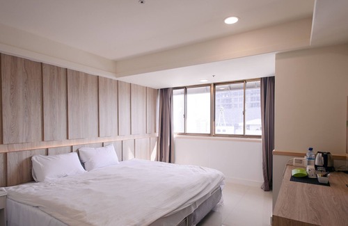 Central District Hotel | Kiwi Express Hotel - Taichung Station Branch 10