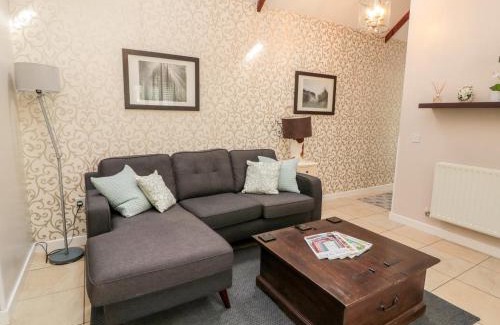 Guyzance House | Kizzie Cottage