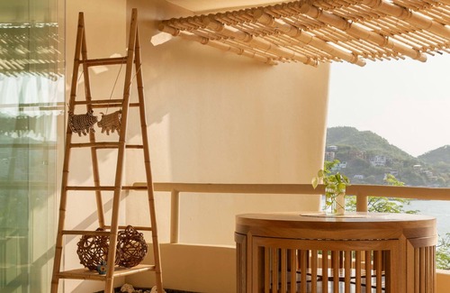 Playa la Madera Villa | KK 101 Villa, Beachfront Condo in La Madera