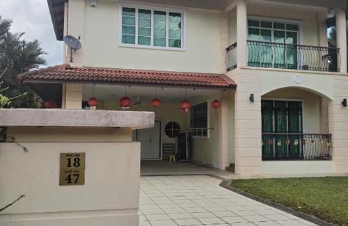 Kota Kinabalu House | KK Kiansom Retreat