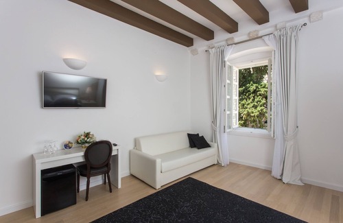 Dubrovnik Old Town Apartment | Klarisa Palace Rooms