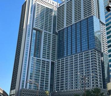 Kuala Lumpur City Centre Apartment | KLCC Sky Villa Suites Platinum