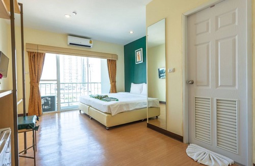 Khlong San Hotel | Klean Residence Hotel