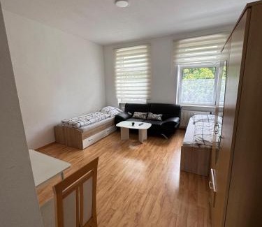 Oberdorla Apartment | Kleine gemütliche Wohnung Pfortnerstraße 23