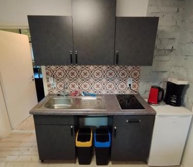 Neukirchen-Vluyn Apartment | Kleinere Doppelhaushälfte in Stadtkernnähe von 47506 Neukirchen-Vluyn - das Bad ist ein Traum