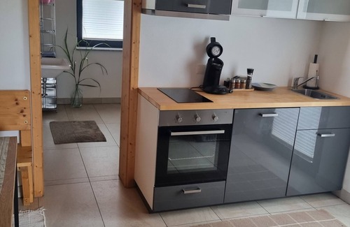 Tuntenhausen Apartment | Kleines Appartement im Voralpenland mit Galerie und Balkon
