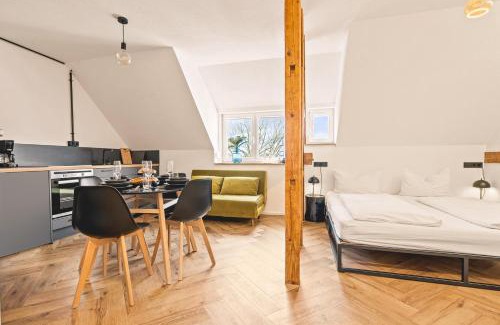 Meckenbeuren Apartment | Kleines Schreinerloft inkl Klima - 5 min zum Ravensburger Spieleland
