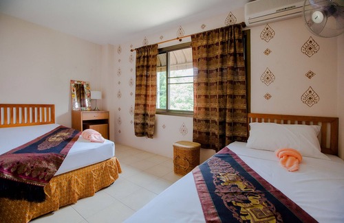 Nong Thale House | Klong Muang Sunset Hotel