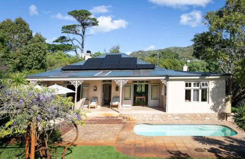 Capri House | Kloof House - with solar backup power