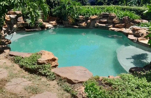 Greater Johannesburg Metropolitan Area House | KLOOFIES GUESTHOUSE