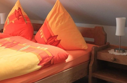 Lehmen Apartment | Klosterberg holiday apartment - Remy family - 4-bed apartment with balcony