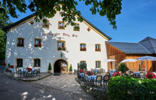 Siegsdorf House | Klostergasthof Maria Eck