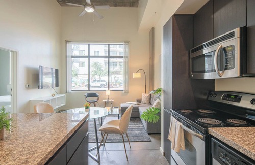 Evans Churchill Apartment | KLVG - Roosevelt Point