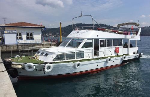 Istanbul City Center Boat Rental | Kmtyachtstanbul