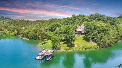 Dandridge House | Knasgowa - Direct Lake Front House Retreat