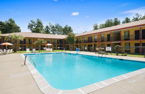 Aiken Hotel | Knights Inn Aiken