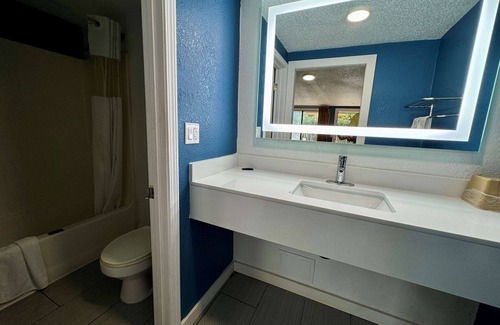 Greenville Hotel | Knights Inn Greenville, NC
