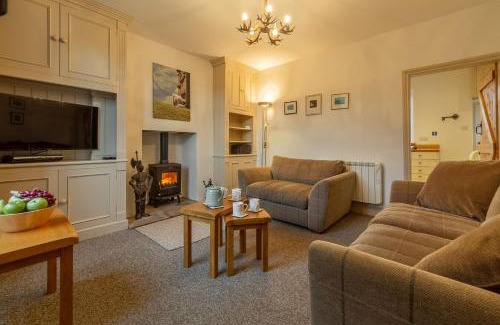 Leyburn House | Knights Rest
