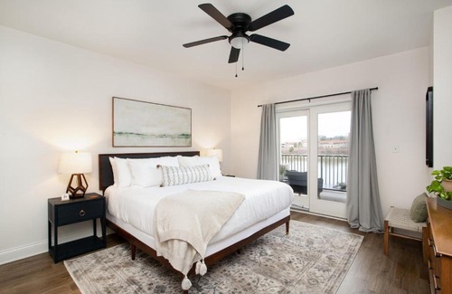 Knoxville Apartment | Knox Hideaway 2 miles to Market Square