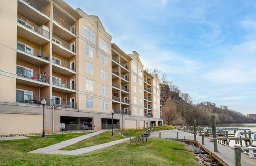Knoxville Apartment | Knox Hideaway 2 miles to Market Square