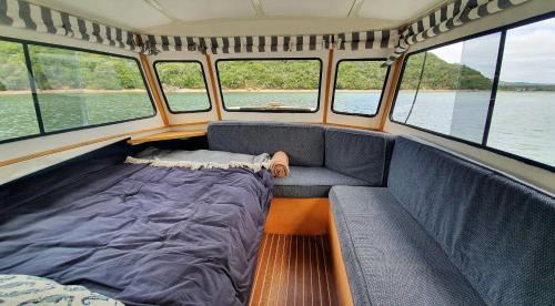 Knysna Boat Rental | Knysna Houseboats