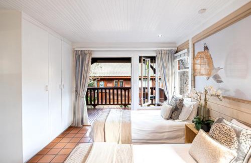 Knysna Ski Chalet | Knysna - Maple Leaf Chalet