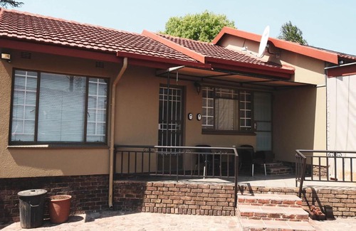 Kempton Park House | Koemi