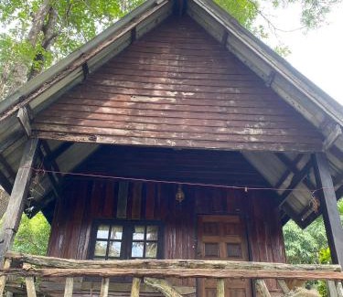 Nuea Khlong Hotel | Koh Phu Valley