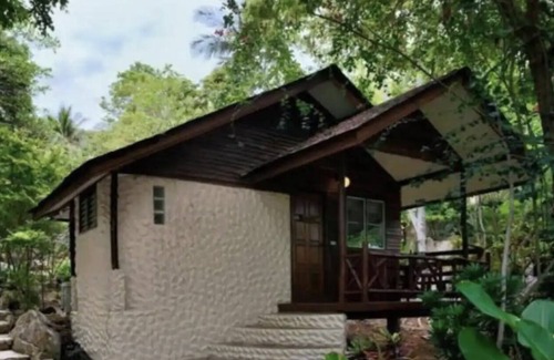 Koh Tao Cottage | Koh Tao Deluxe cottage (Triple) Fan with ABF
