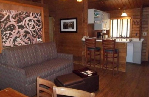 Kohls Ranch Condo | Kohl's Ranch 1 Bedroom · Ponderosa Pine Forest, Arizona. One Bedroom Suite.