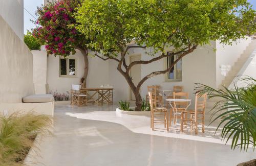 Paros Hotel | KOKOON