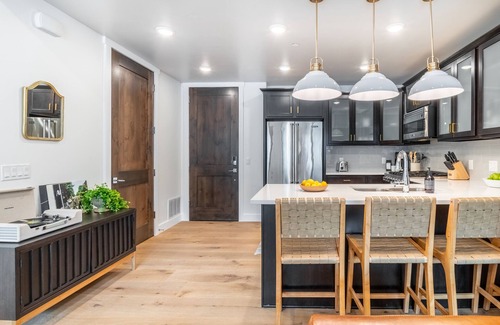 Mahogany Hills Apartment | Kokopelli by AvantStay | Close to the Ski Slopes!