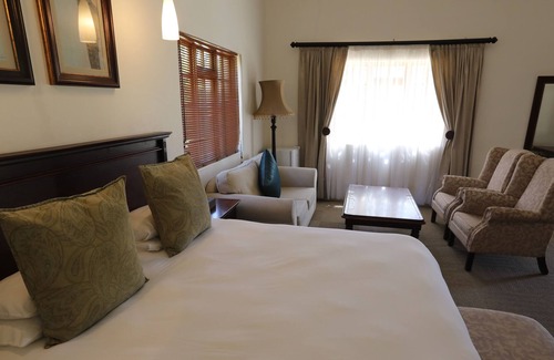 Komani Hotel | Komani Resorts