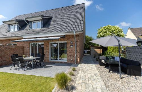 Groemitz House | Komfort-Ferienhaus "Heimathafen" Mittelweg 43c APPARTO Grömitz