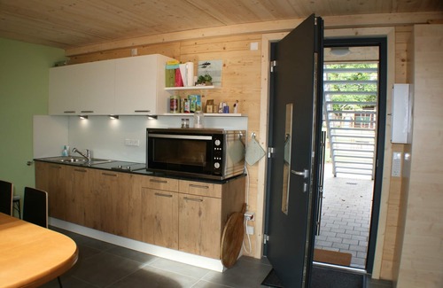 Aue Apartment | Komfort-Ferienwohnung,85 qm, im Obergeschoss, gut geeignet für Allergiker, kostenfreies WLAN