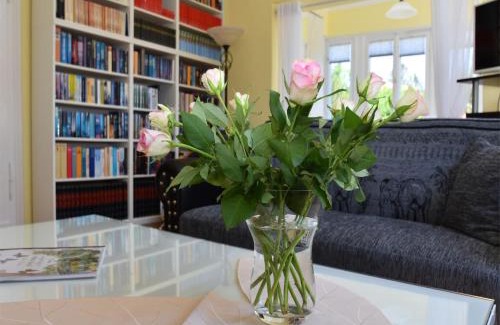 Blankenburg Apartment | Komfort mit Schlossblick
