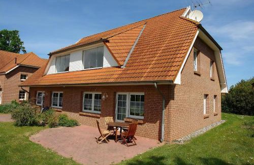 Waase Apartment | Komfortable Ferienwohnung In Waase Mit Garten