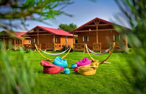 Lubiatowo Cabin | Kompleks Wypoczynkowy Bryza I