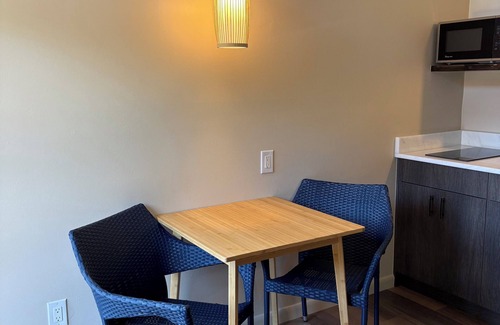 Sanibel Hotel | Kona Kai Motel