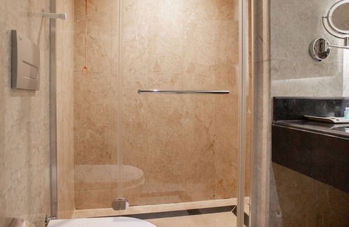 Yomra Hotel | KONAK PARK HOTEL