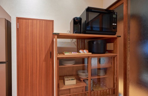 Nishinari House | KONJAKUSO Osaka Tengachaya "NIHONCHA" Tea & Relax