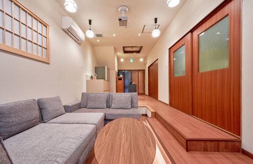 Nishinari House | KONJAKUSO Osaka Tengachaya "NIHONCHA" Tea & Relax