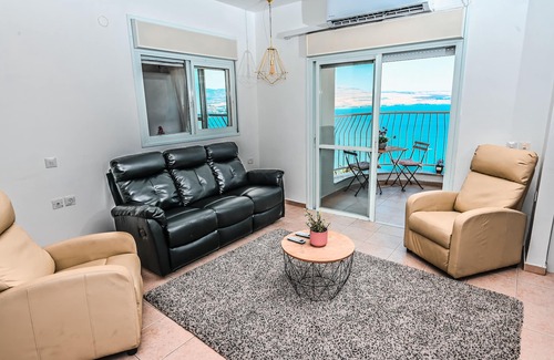 Tiberias Apartment | Kook - Charming Lakeview Apartment
