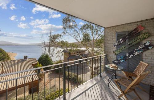 Jindabyne Apartment | Kookaburra & Company
