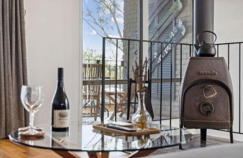 Jindabyne Apartment | Kookaburra & Company