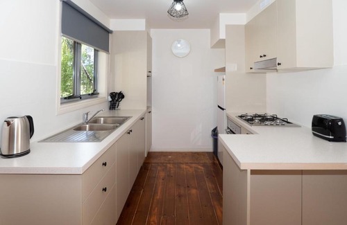 Marysville House | Kookaburra Cottage A Perfect Family Getaway