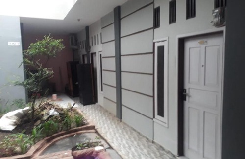 Manado City Centre Hotel | KoolKost @ Tikala Manado (Minimum Stay 6 Nights)